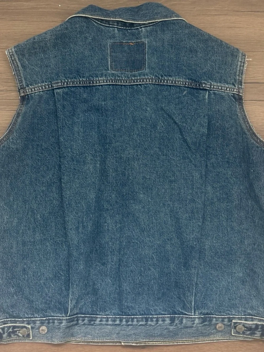 Levis size relaxed
